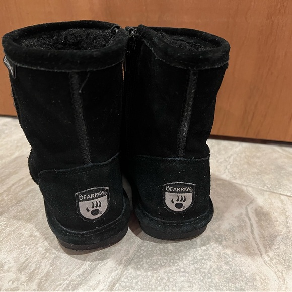Bear Paw Unisex Toddler Boots size 11 - Picture 3 of 6